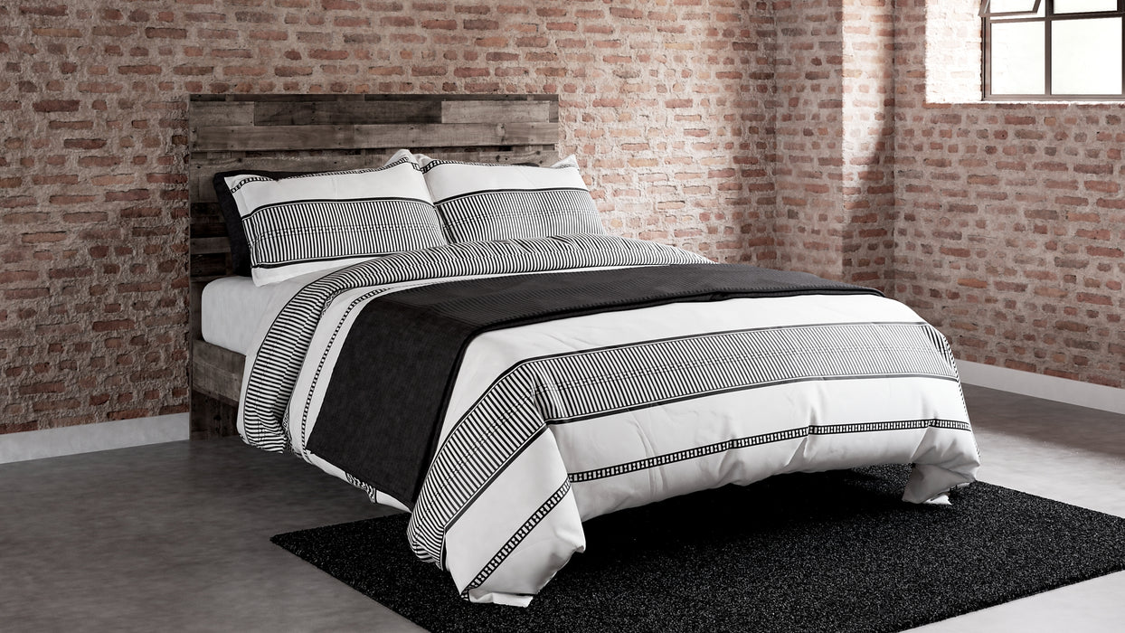 Neilsville Panel Platform Bed