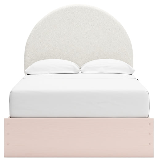 Wistenpine  Upholstered Panel Bed