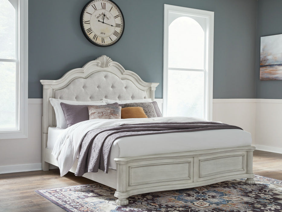 Montelaine Upholstered Panel Bed
