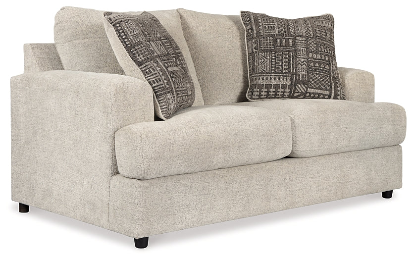 Soletren Sofa and Loveseat Homeline Furniture