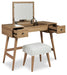 Thadamere Vanity/UPH Stool (2/CN) Homeline Furniture