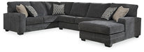 Tracling 3-Piece Sectional with Ottoman Homeline Furniture