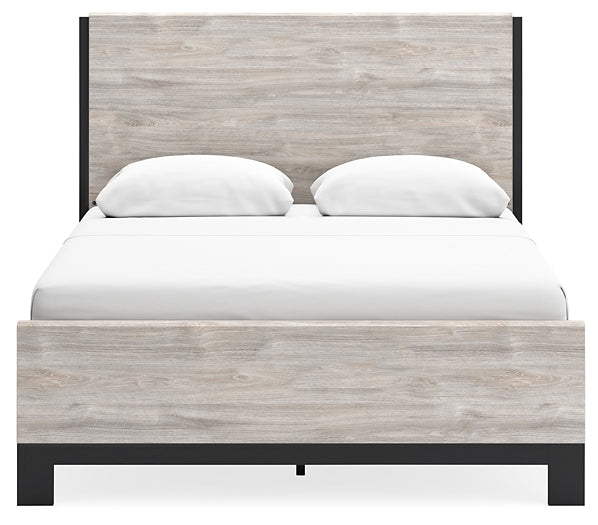 Vessalli Queen Panel Bed Homeline Furniture