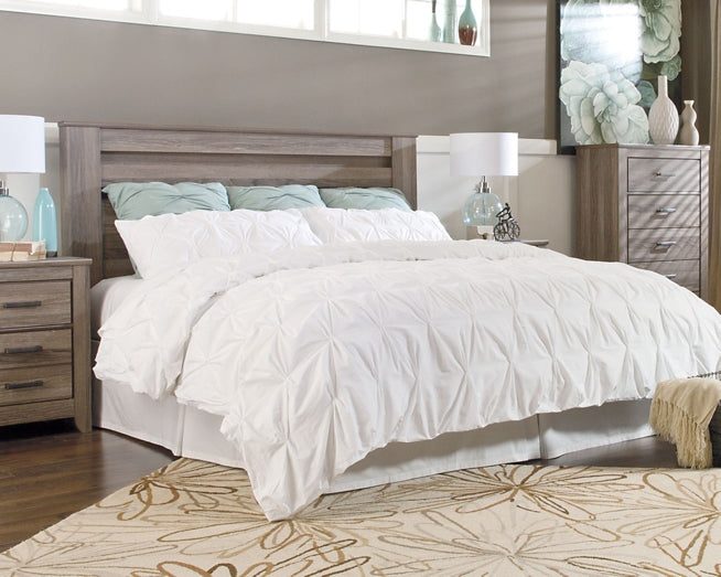 Zelen King Panel Bed with Mirrored Dresser and 2 Nightstands Homeline Furniture