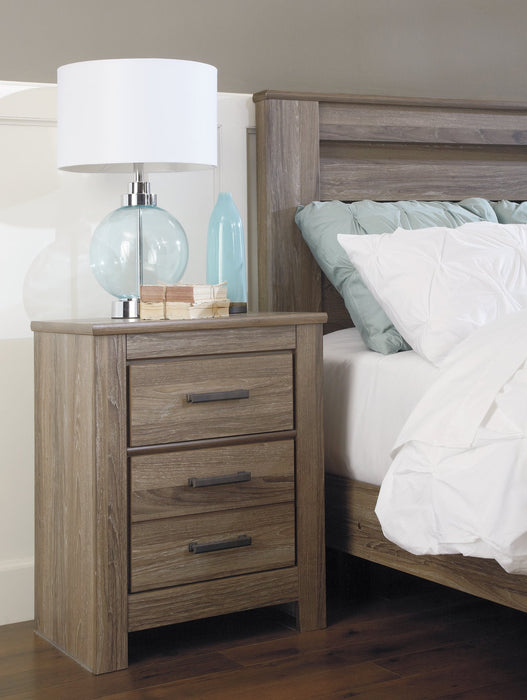 Zelen Queen/Full Panel Headboard with Mirrored Dresser, Chest and 2 Nightstands Homeline Furniture