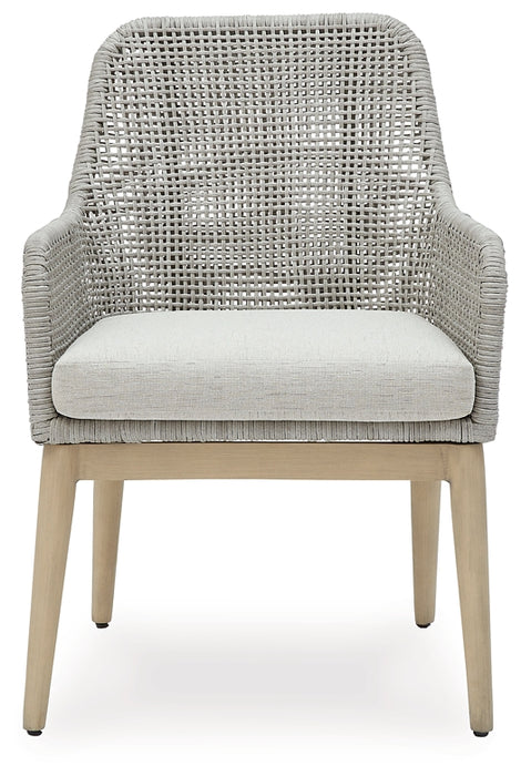 Seton Creek 2 Outdoor Chairs with End Table