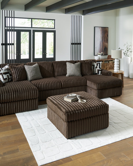 Midnight-Madness Super Chaise