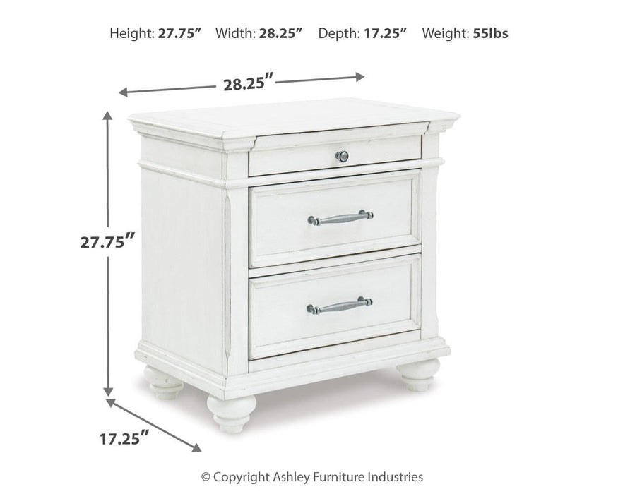 Kanwyn King Panel Bed with Mirrored Dresser, Chest and Nightstand
