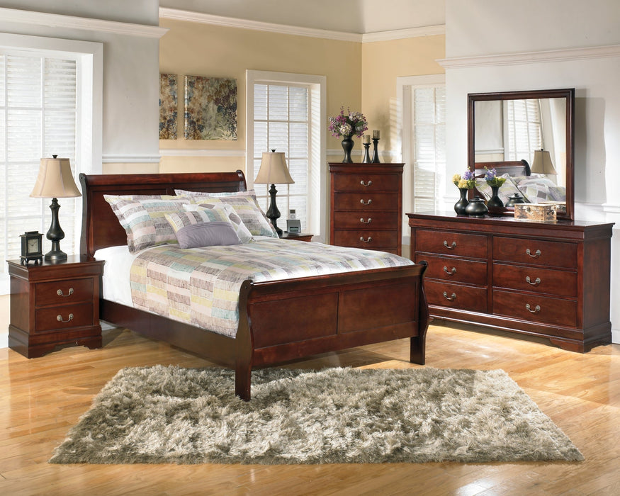 Alisdair Full Sleigh Bed with Mirrored Dresser and 2 Nightstands Homeline Furniture