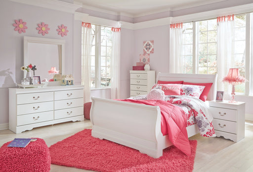 Anarasia Full Sleigh Bed with Mirrored Dresser, Chest and Nightstand Homeline Furniture