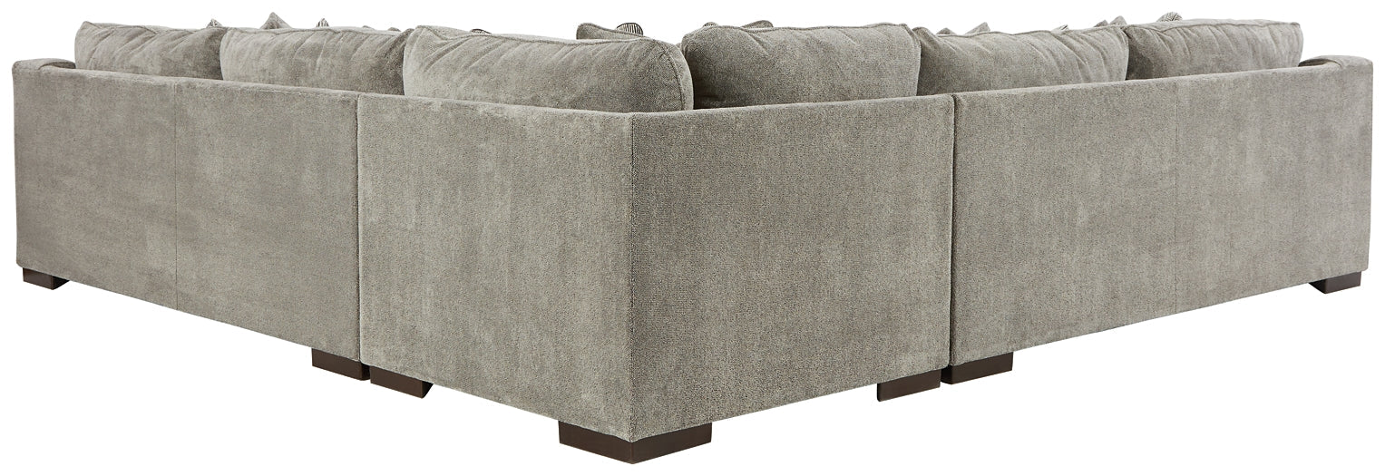 Bayless 3-Piece Sectional with Ottoman Homeline Furniture
