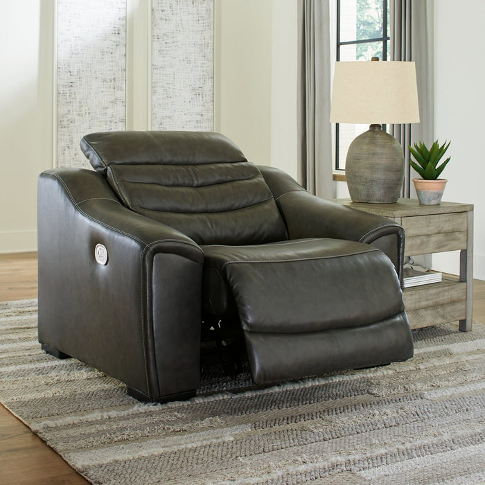 Center Line 2-Piece Sectional with Recliner Homeline Furniture