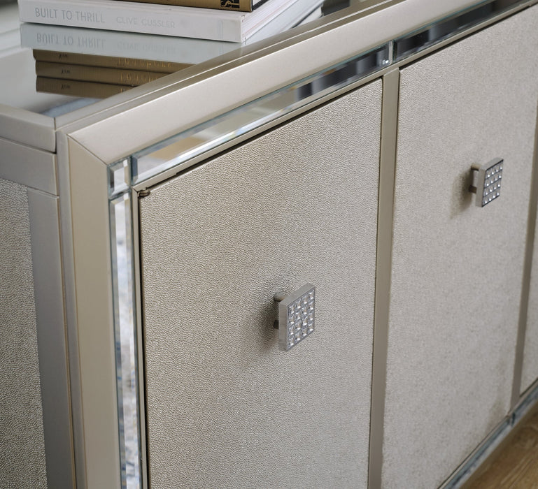 Chaseton Accent Cabinet Homeline Furniture