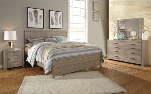 Culverbach King Panel Bed with Mirrored Dresser Homeline Furniture