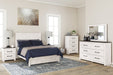 Gerridan Full Panel Bed with Mirrored Dresser, Chest and 2 Nightstands Homeline Furniture