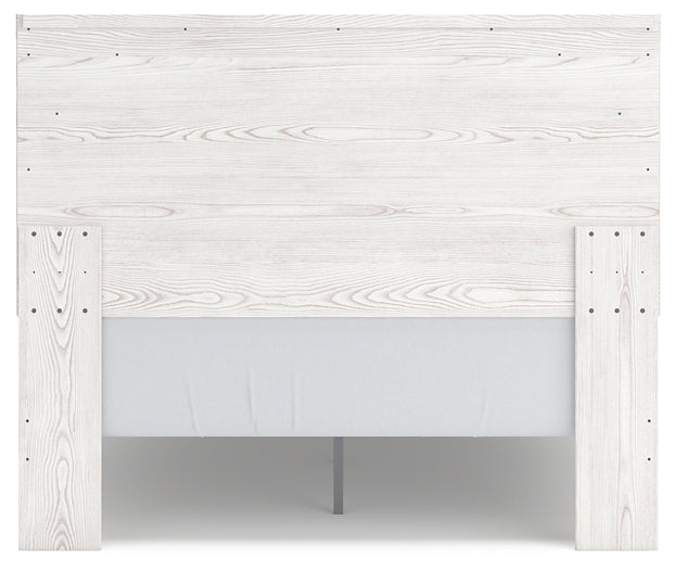 Gerridan Queen Panel Bed with Mirrored Dresser and Nightstand Homeline Furniture