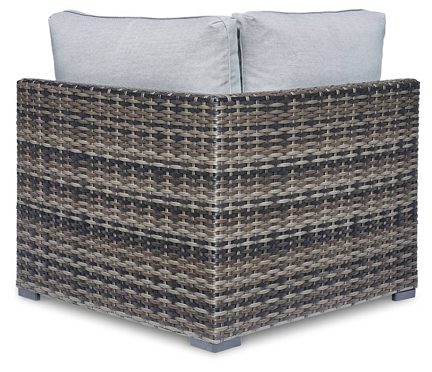 Harbor Court Corner with Cushion (2/CN) Homeline Furniture