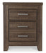 Juararo California King Panel Bed with Mirrored Dresser, Chest and 2 Nightstands Homeline Furniture