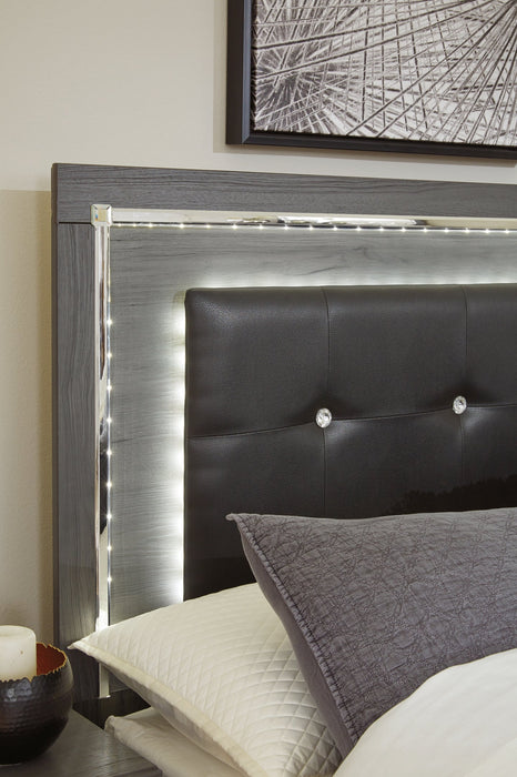 Lodanna Full Panel Bed with 2 Storage Drawers with Mirrored Dresser and Chest Homeline Furniture